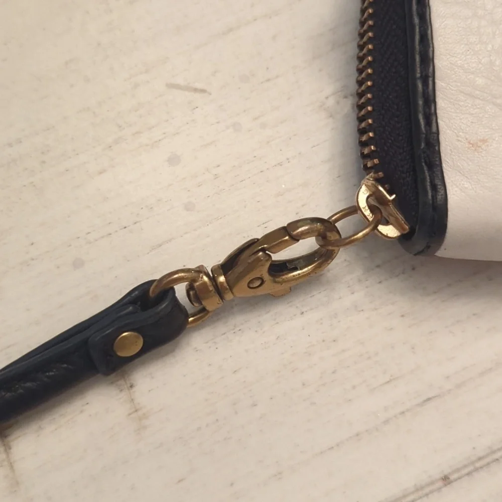 Vintage Fossil leather Wallet